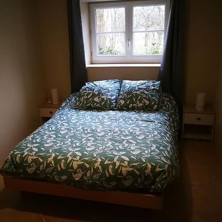 Maison Les Vieilles Cours Blosville Eksteriør bilde