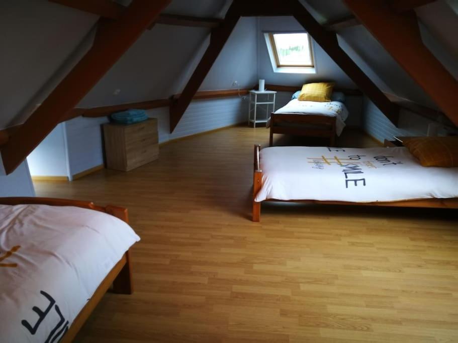Maison Les Vieilles Cours Blosville Eksteriør bilde