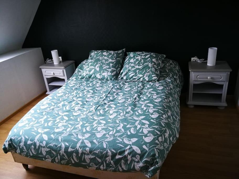Maison Les Vieilles Cours Blosville Eksteriør bilde